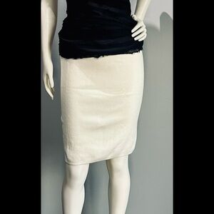 Elegant Cream knit Pencil Skirt